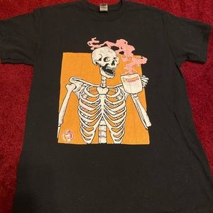 Medium Dunkin Donuts Skeleton Coffee Tee